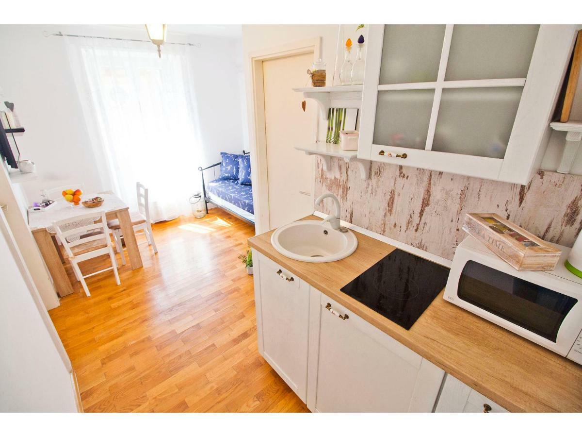 Ferienwohnung Double A Split Exterior foto